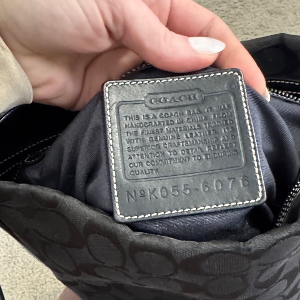 VINTAGE coach Black Shoulder Bag - Picture 8 of 9